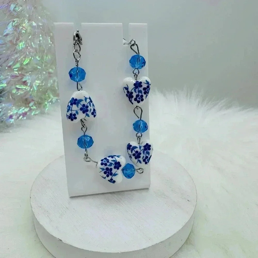 Blue & White Porcelain Heart Bead Bracelet - Picture 3 of 5